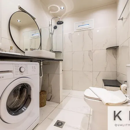 فيلة Kaktos Kardhakáta